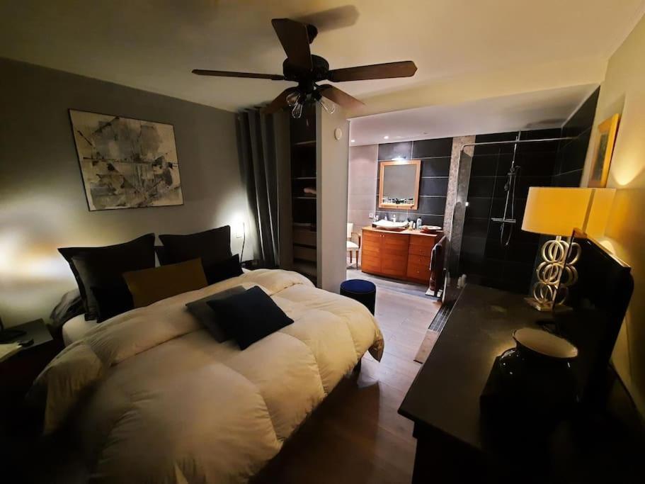 La Bastide En Front D'Etang De Thau Apartment Бузиг Екстериор снимка